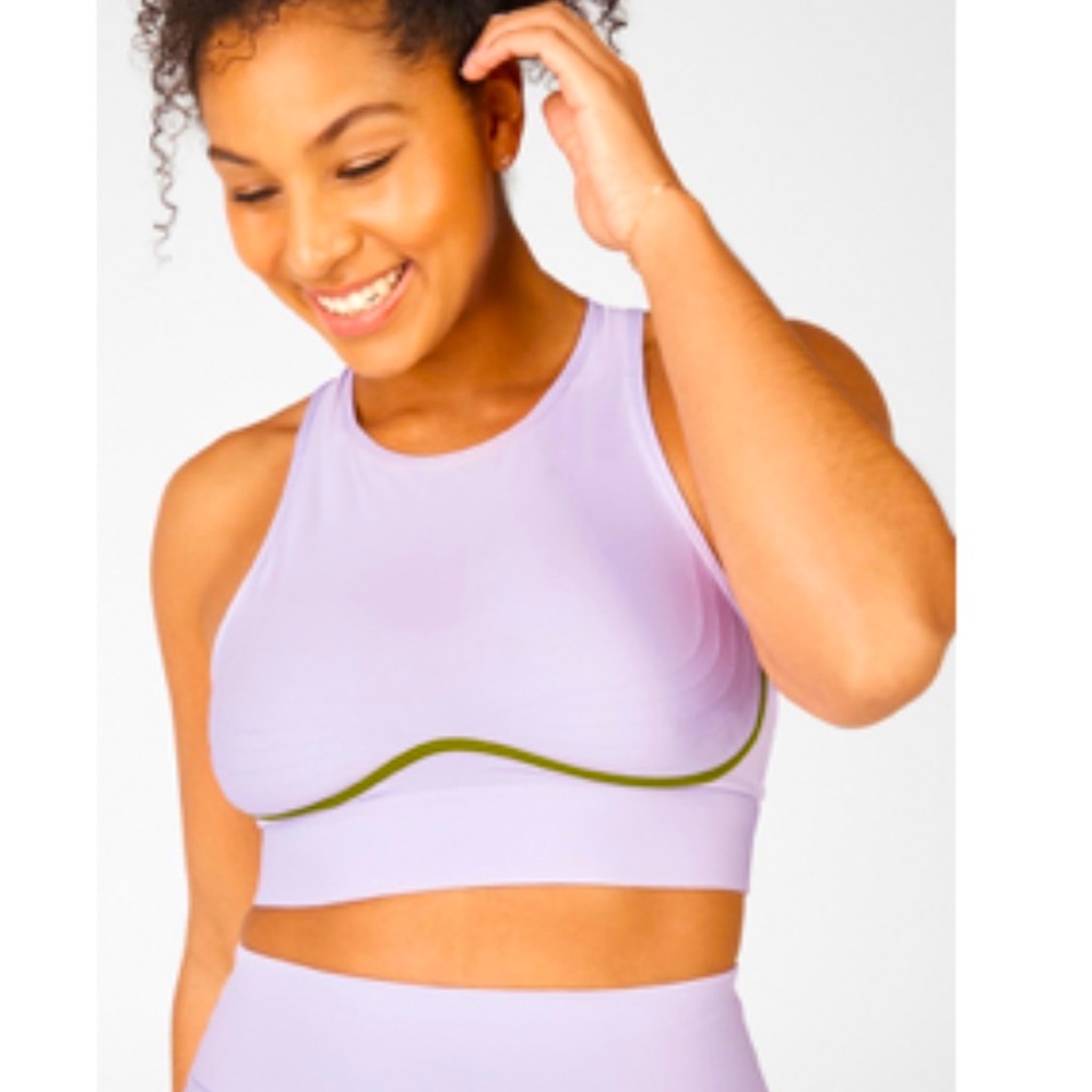 Fabletics workout set - Picture 2 of 2
